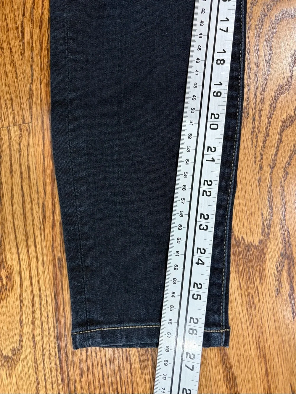 Liverpool High-Rise Ankle Cumberland Skinny Jeans  (6/28)